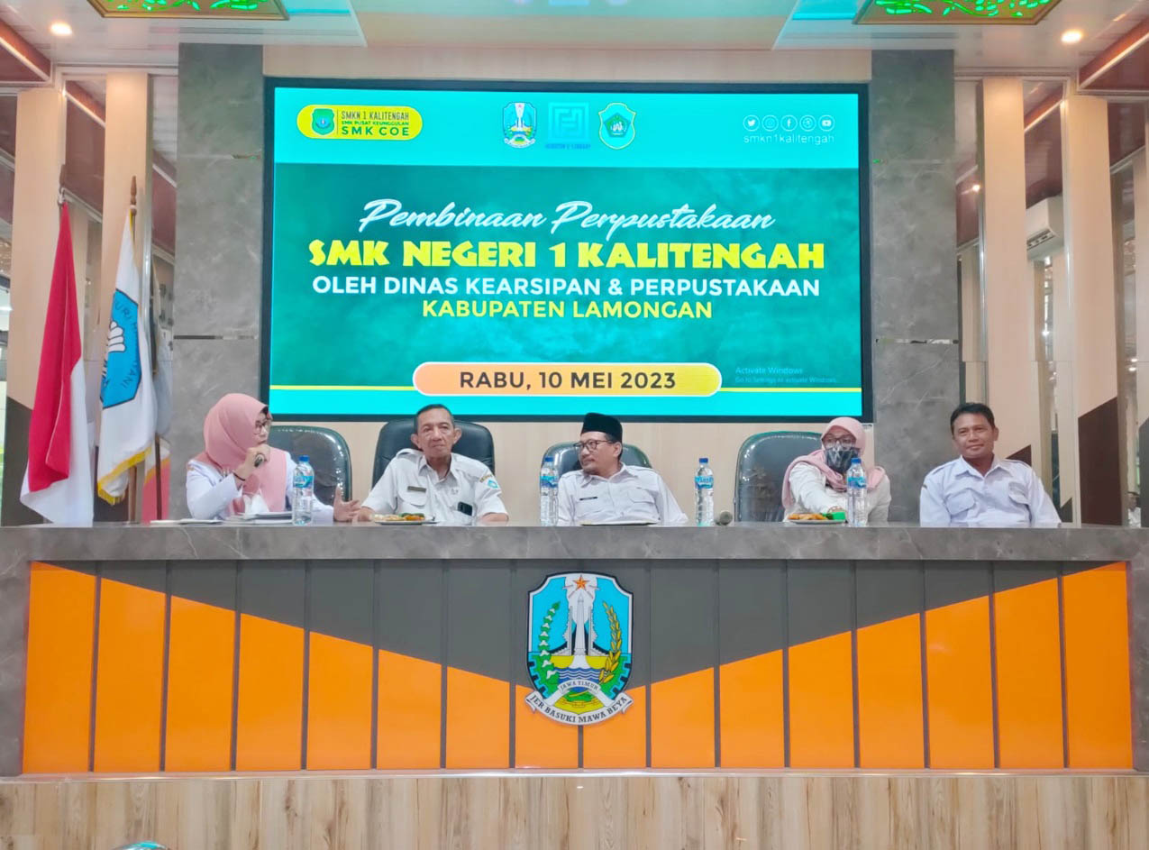 PEMBINAAN PERPUSTAKAAN SMK NEGERI 1 KALITENGAH OLEH DINAS KEARSIPAN DAN PERPUSTAKAAN KABUPATEN LAMONGAN